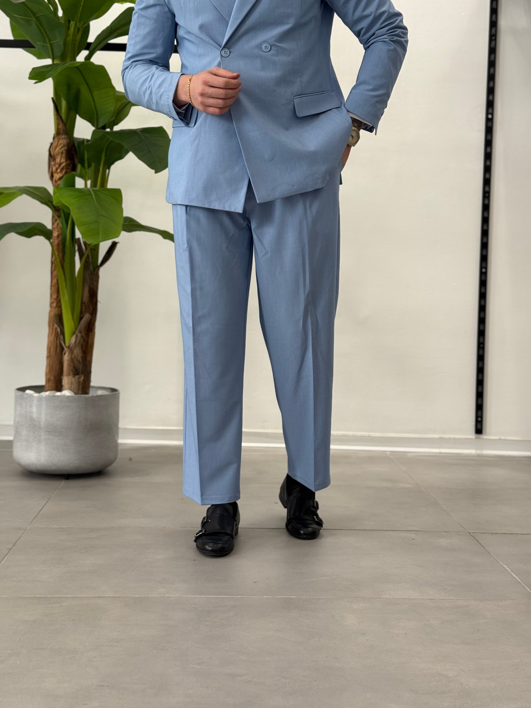 Malaga double-breasted suit 