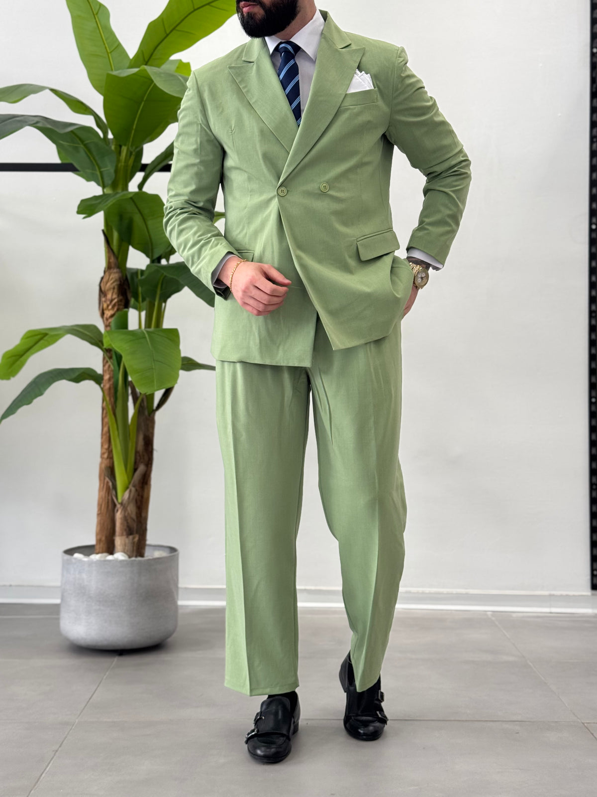 Malaga double-breasted suit 
