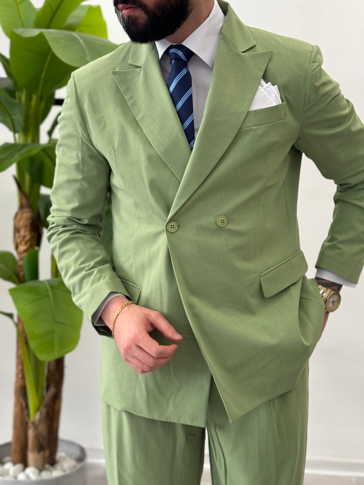 Malaga double-breasted suit 