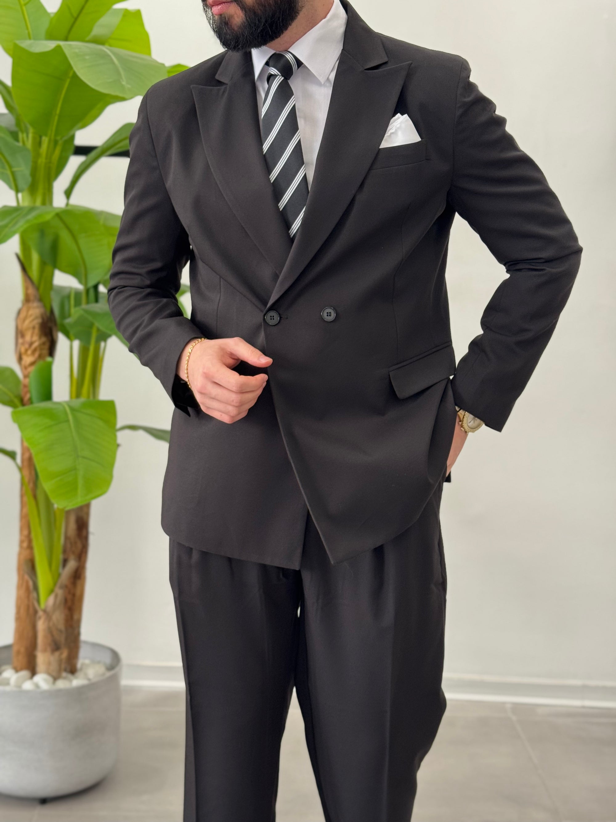 Malaga double-breasted suit 