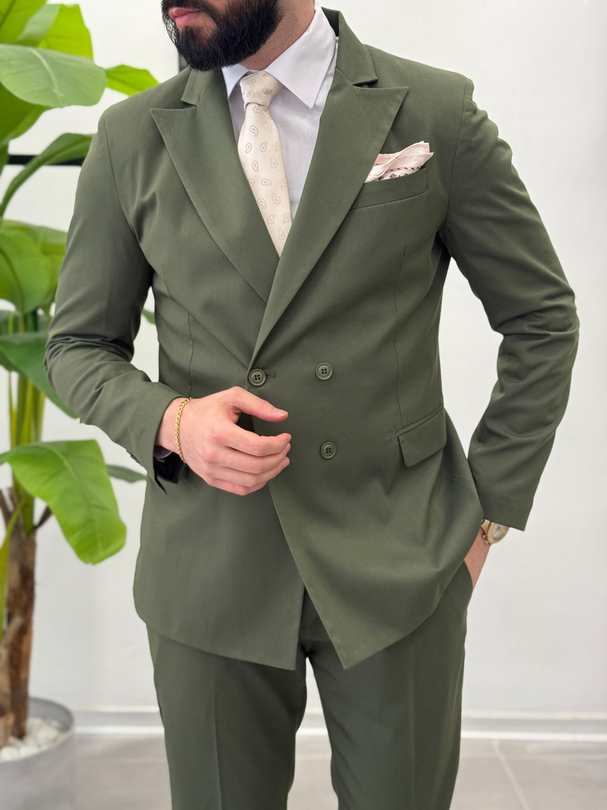 Malaga double-breasted suit 