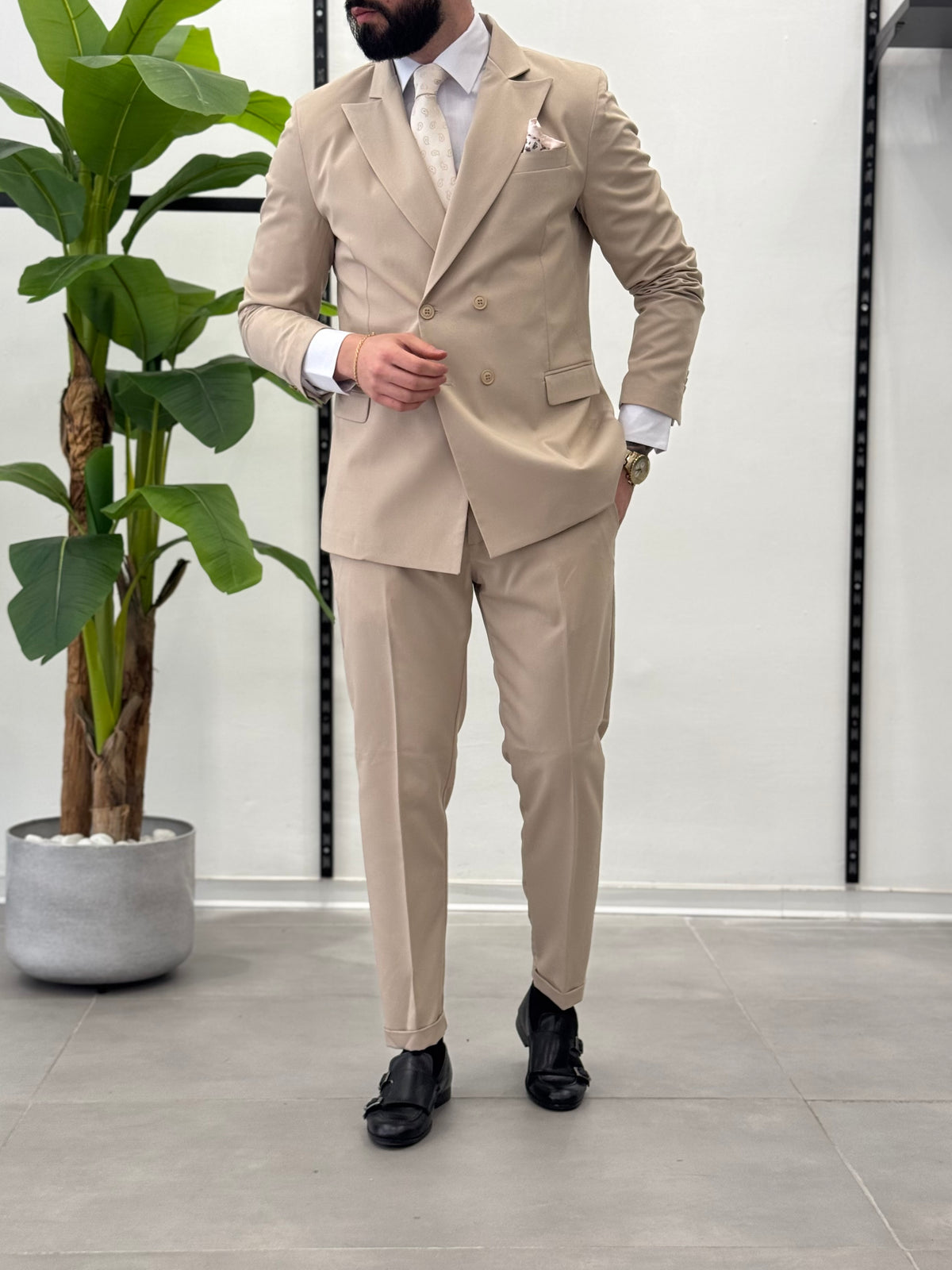 Malaga double-breasted suit 