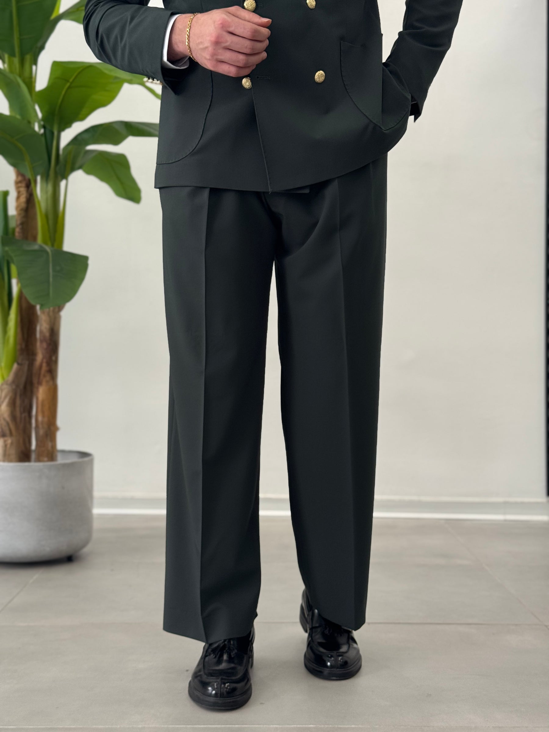 Malaga double-breasted suit 