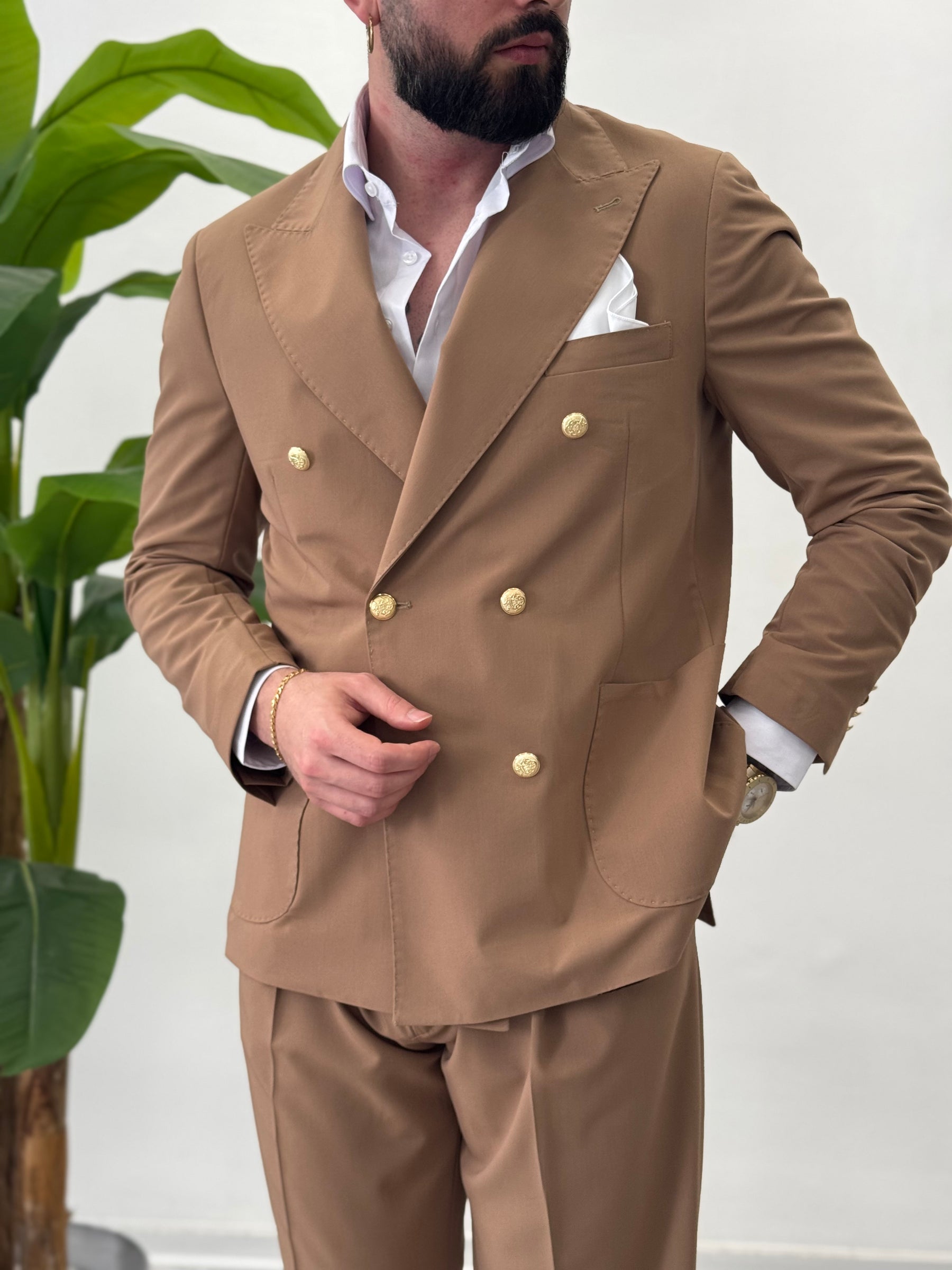 Malaga double-breasted suit 