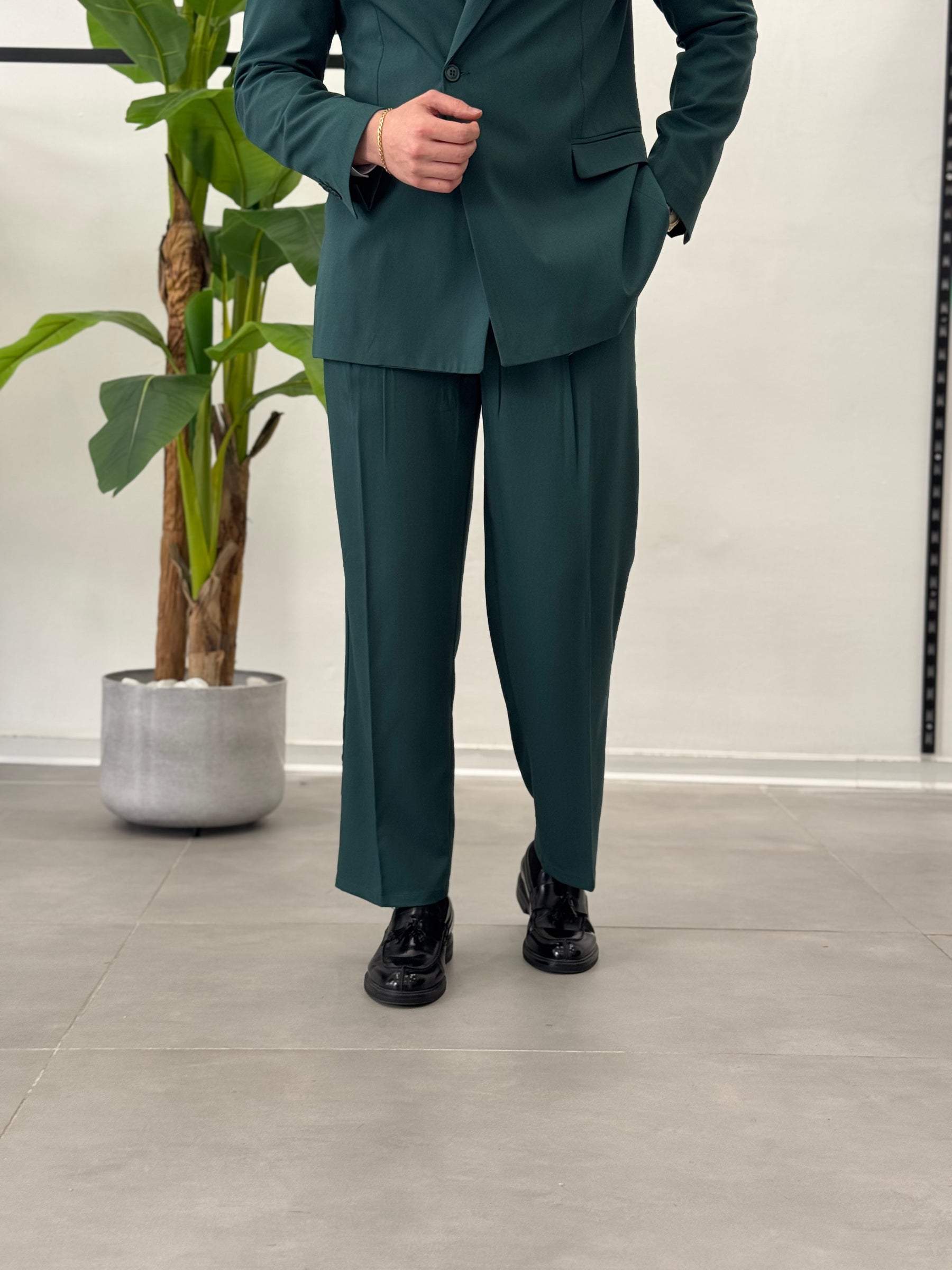 Malaga double-breasted suit 