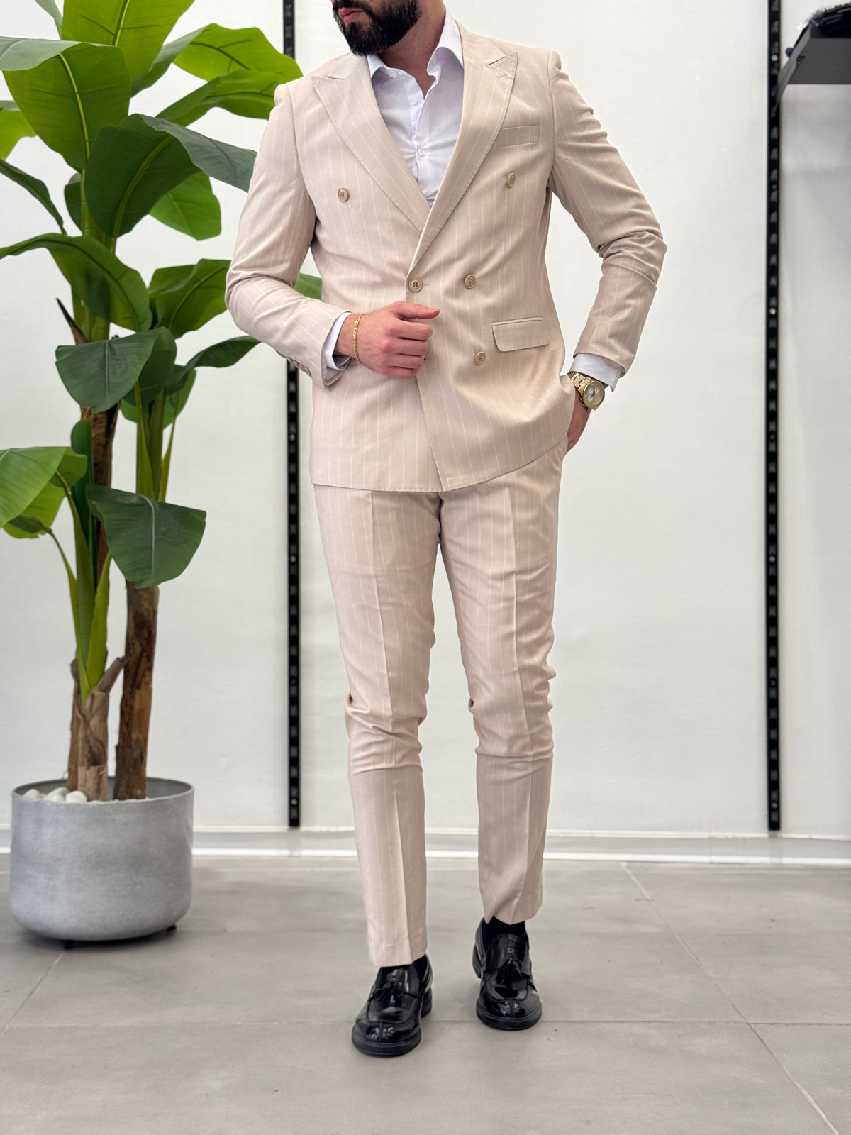 Malaga double-breasted suit 