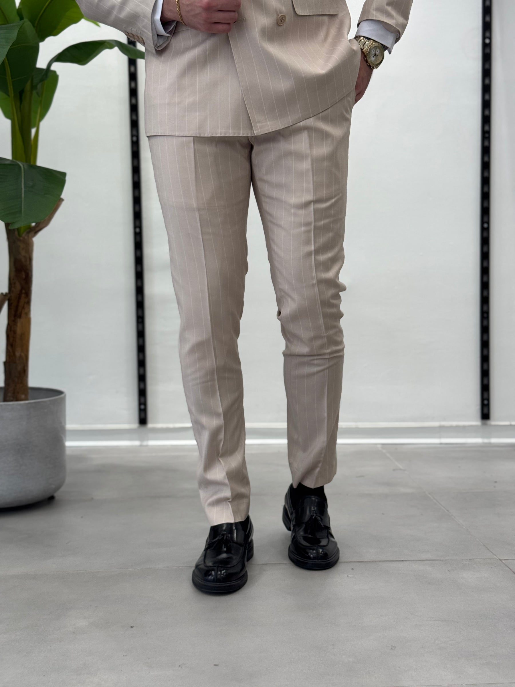Malaga double-breasted suit 