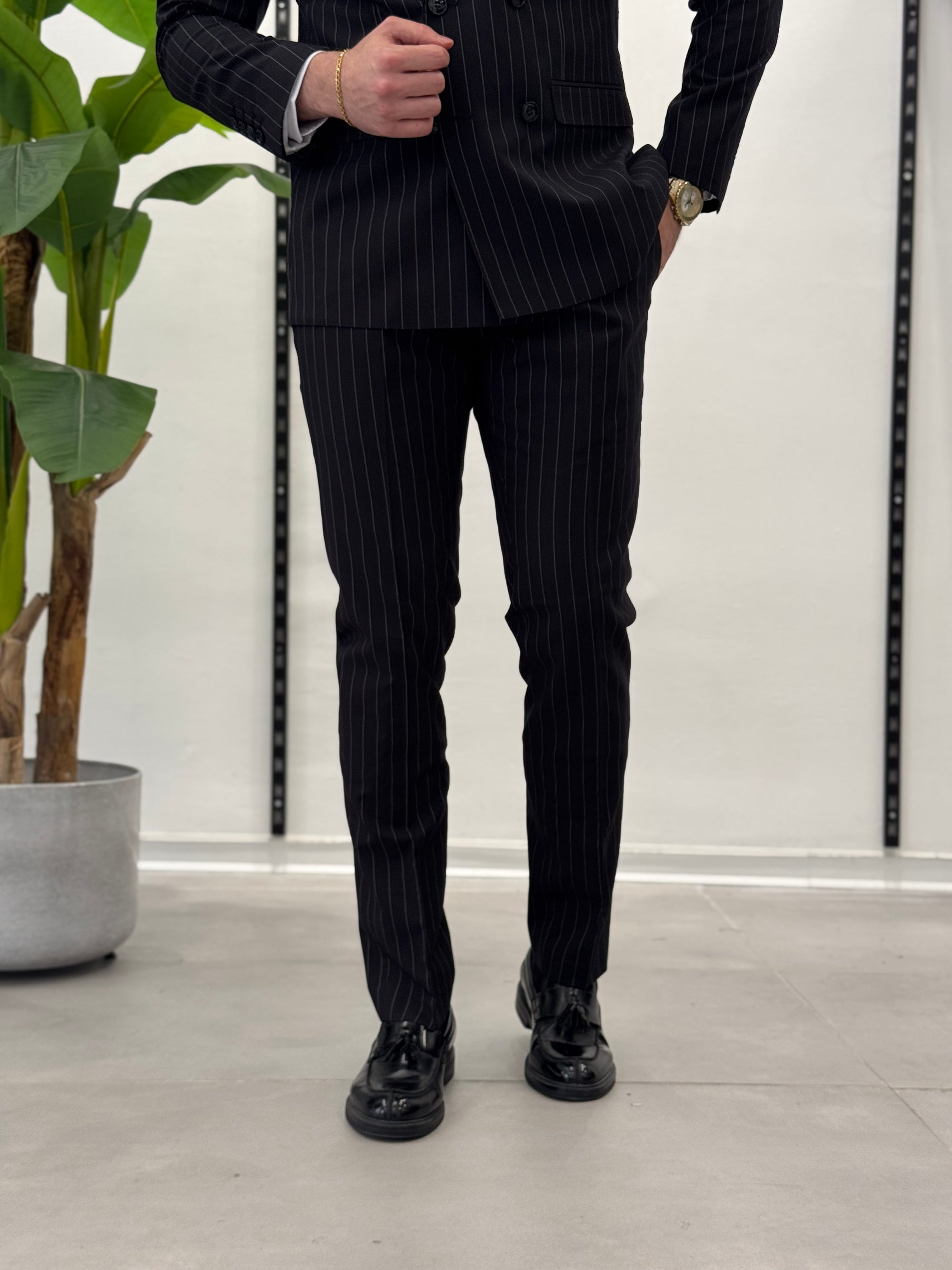 Malaga double-breasted suit 