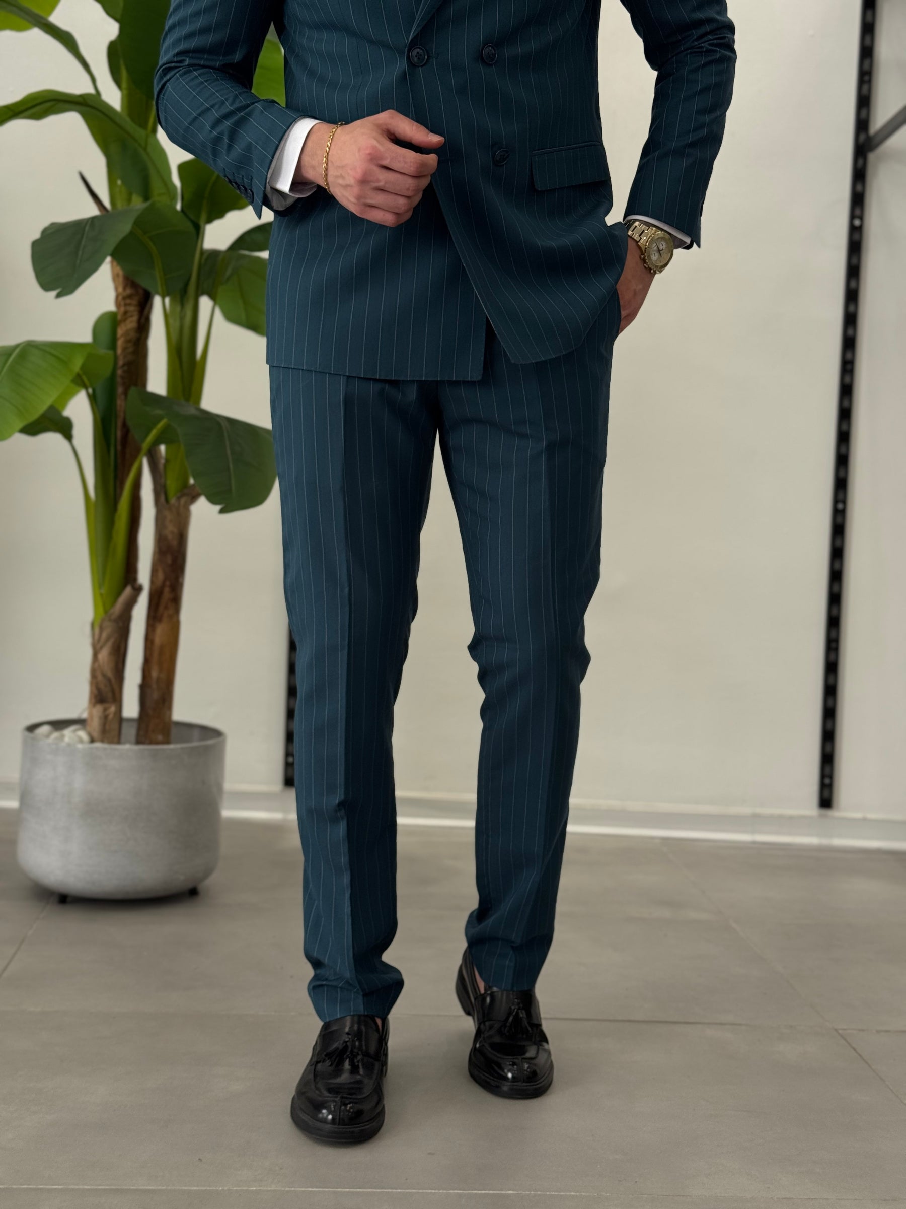 Malaga double-breasted suit 