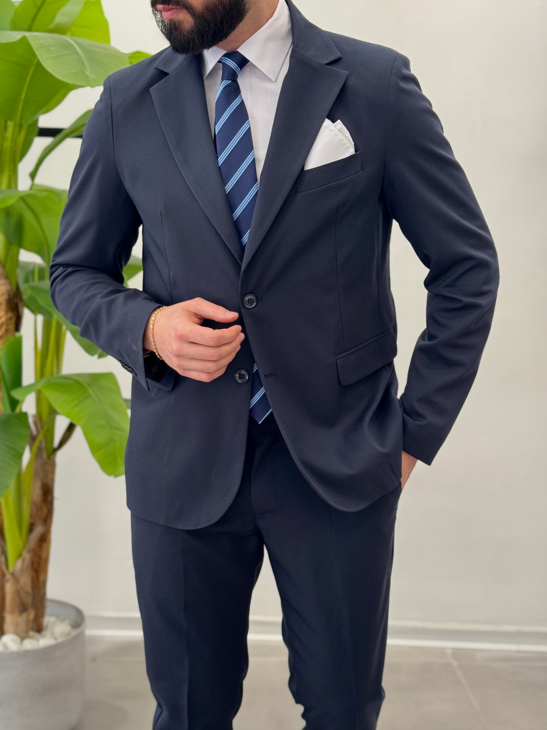 Malaga double-breasted suit 