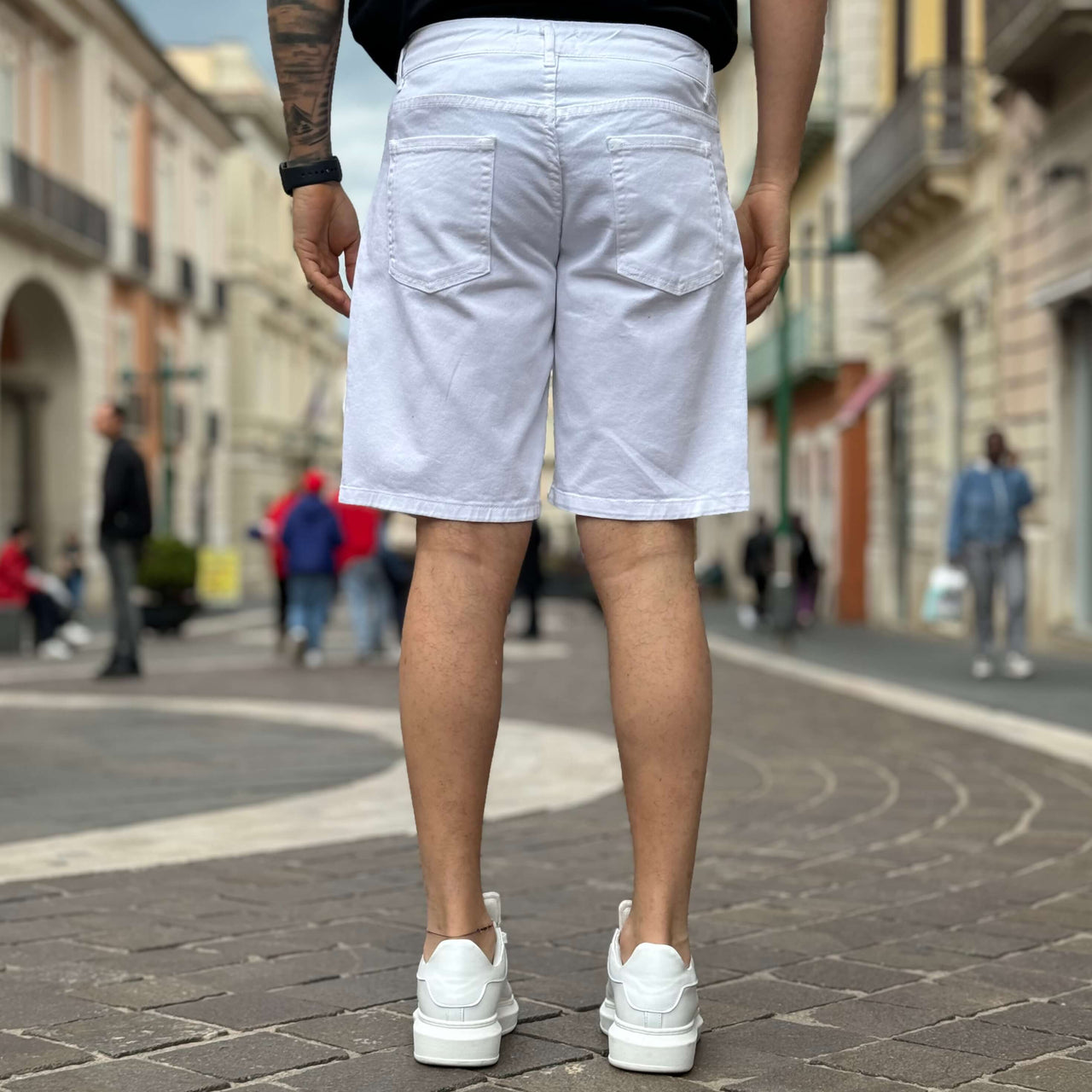 Bermuda di jeans