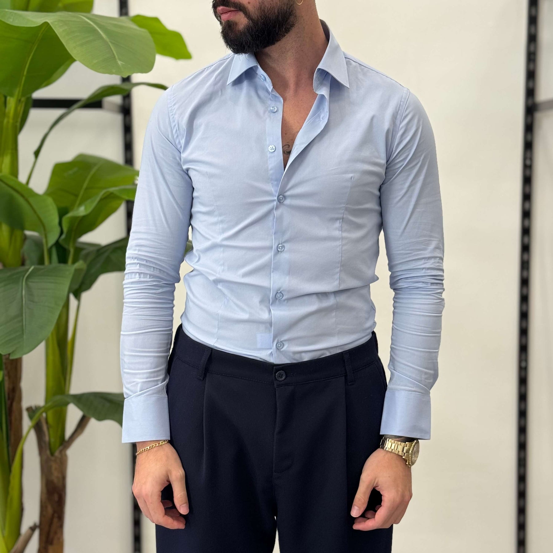 Slim Fit Essential Shirt