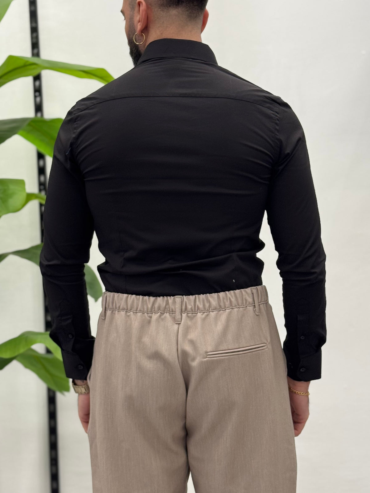 Slim Fit Essential Shirt