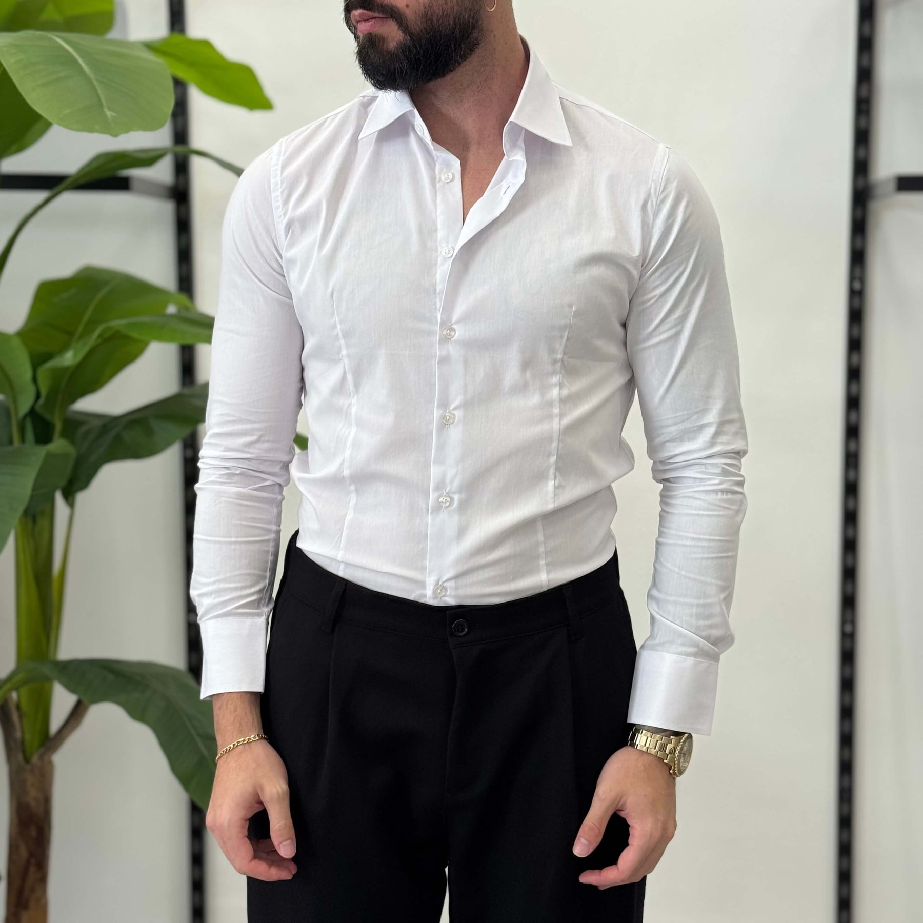 Slim Fit Essential Shirt