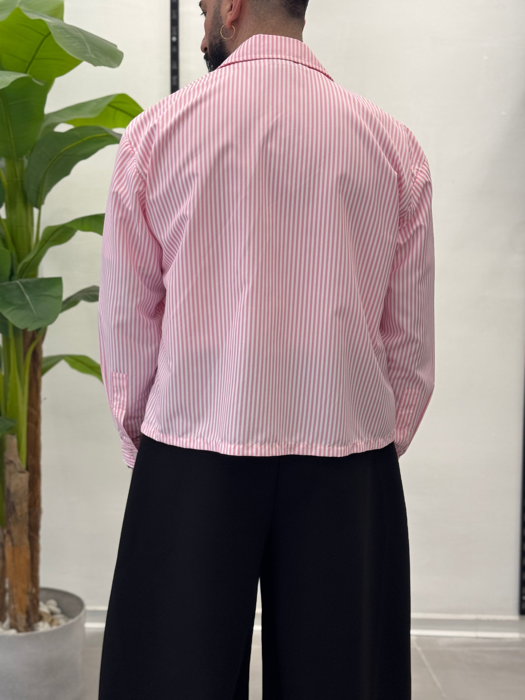 Boxy half-sleeve striped shirt 