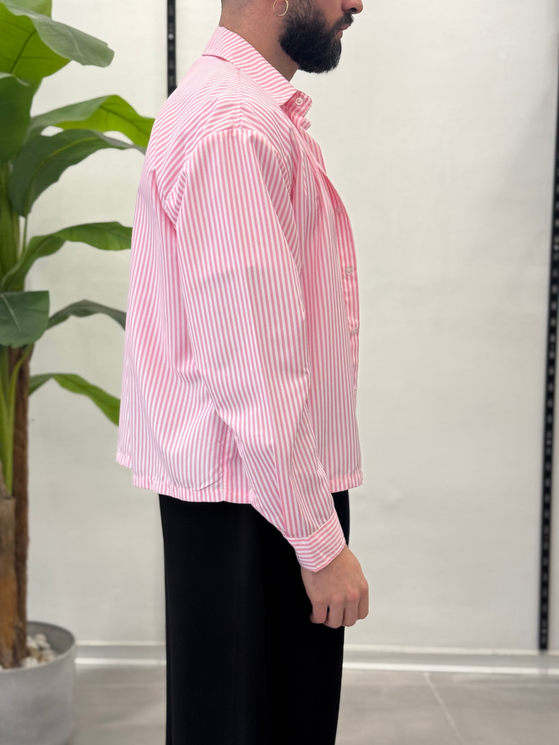 Boxy half-sleeve striped shirt 