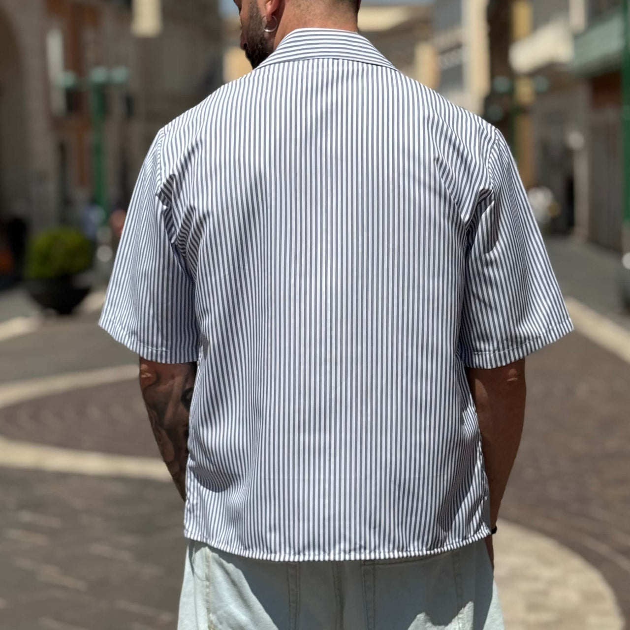 Camicia a righe boxy mezza manica