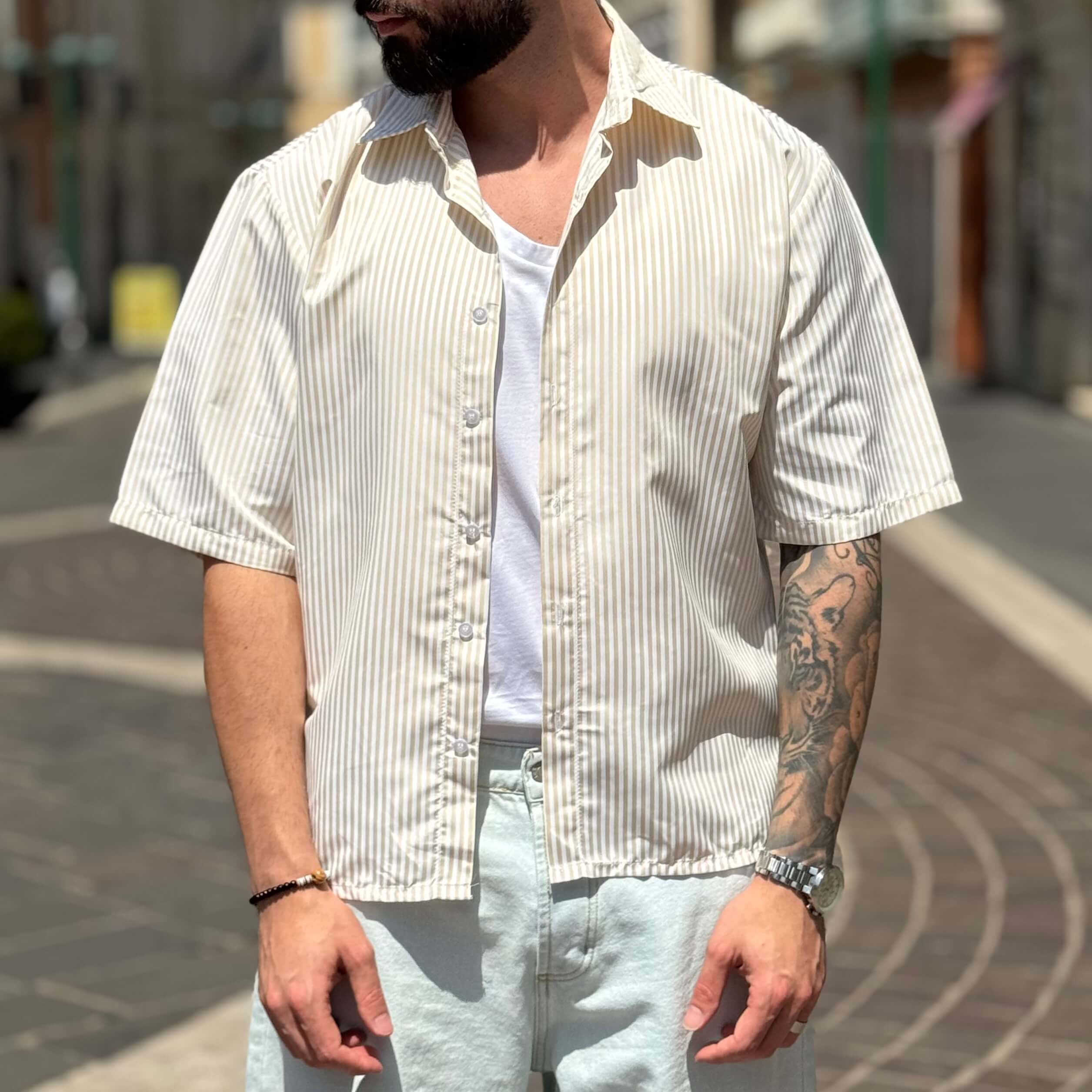 Camicia a righe boxy mezza manica