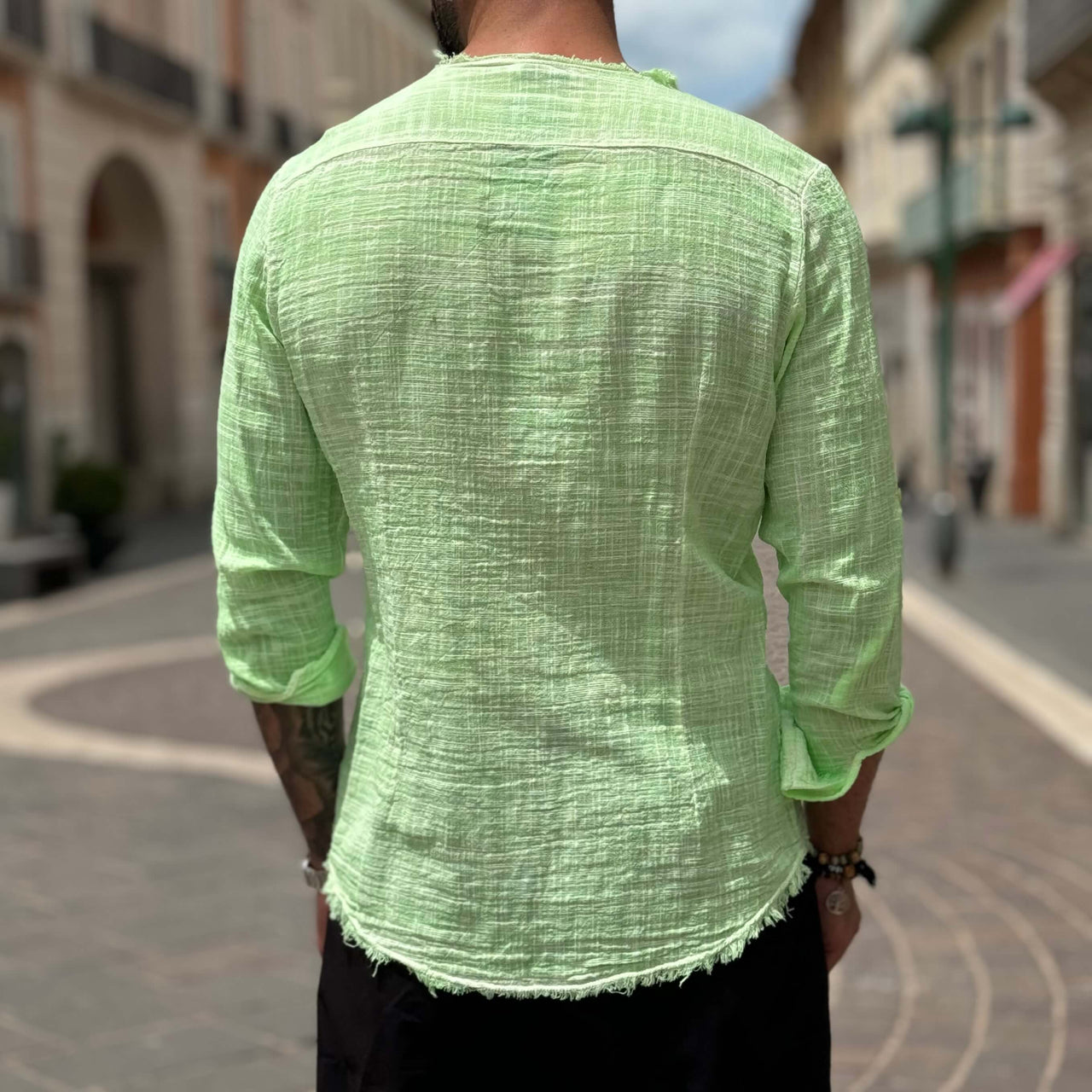 Camicia verde lime con collo sfrangiato - FLAG STORE