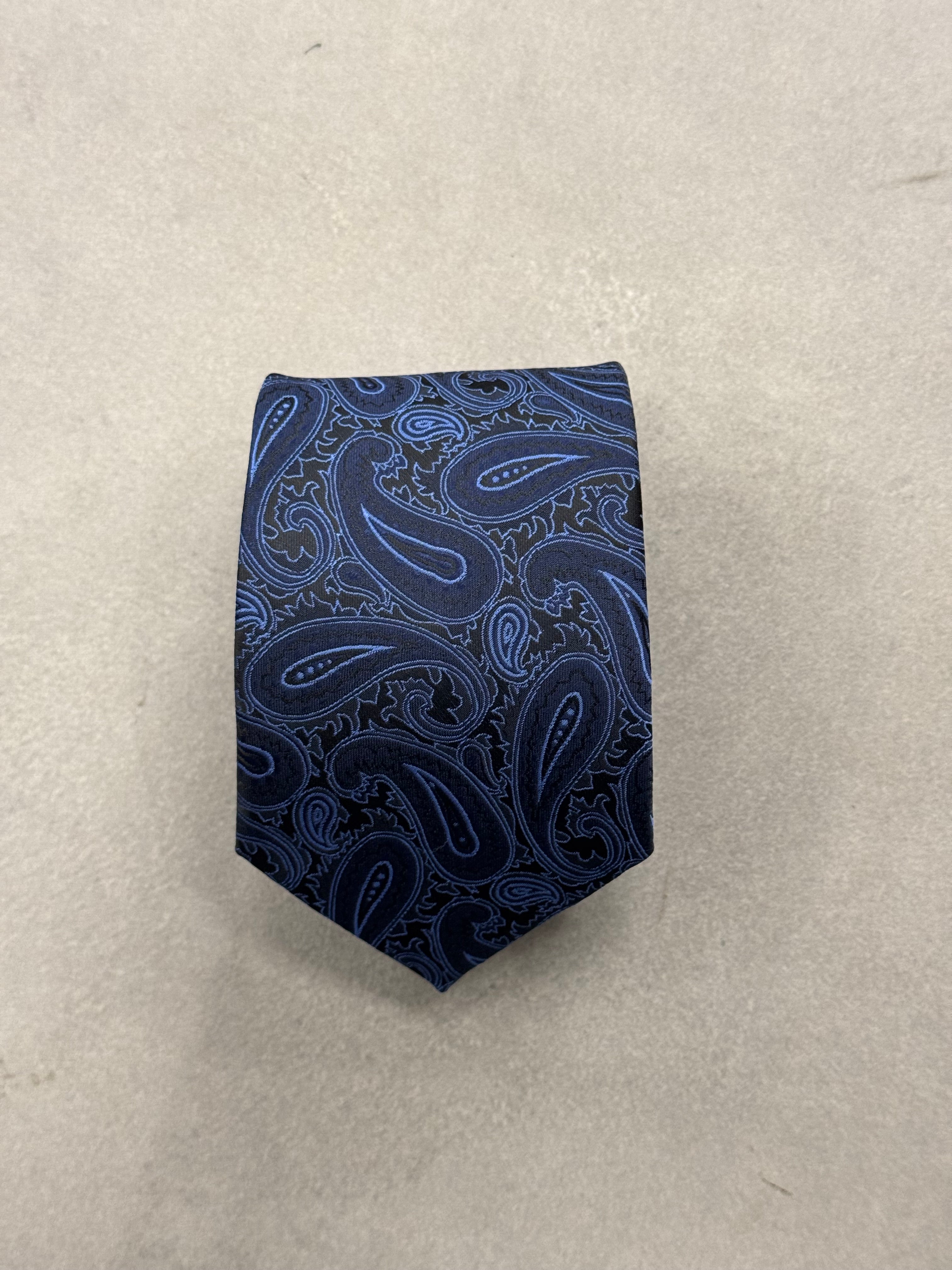 Cravatta Blu con Fantasia