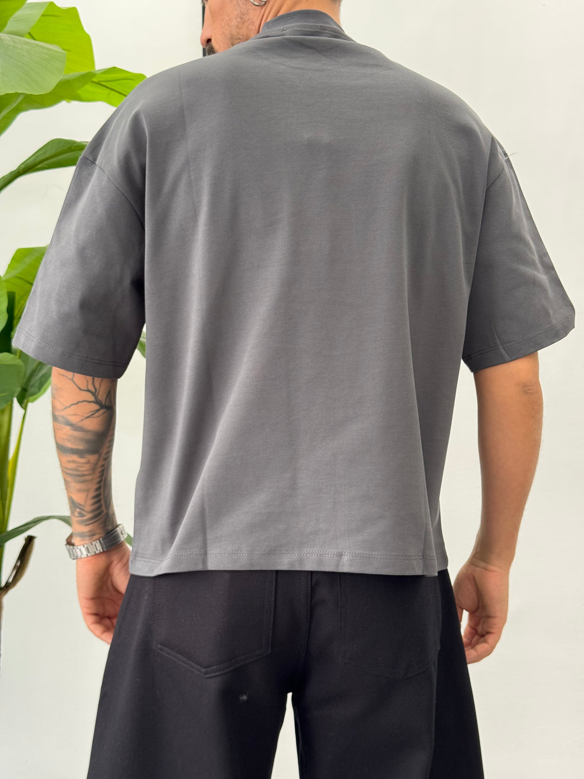 Camiseta cropped blanca 2.0 - FLAG STORE