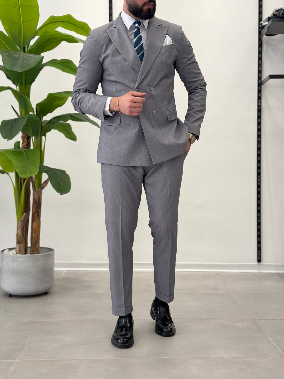 Malaga double-breasted suit 