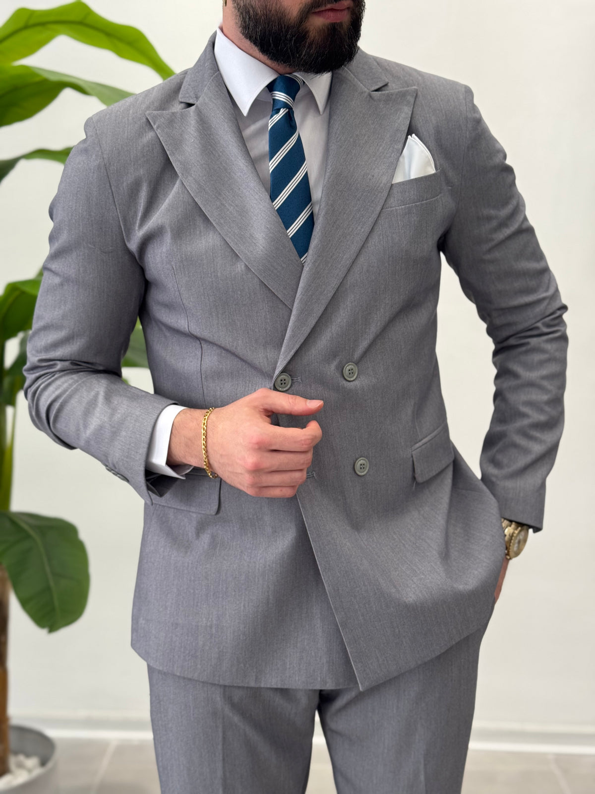 Malaga double-breasted suit 