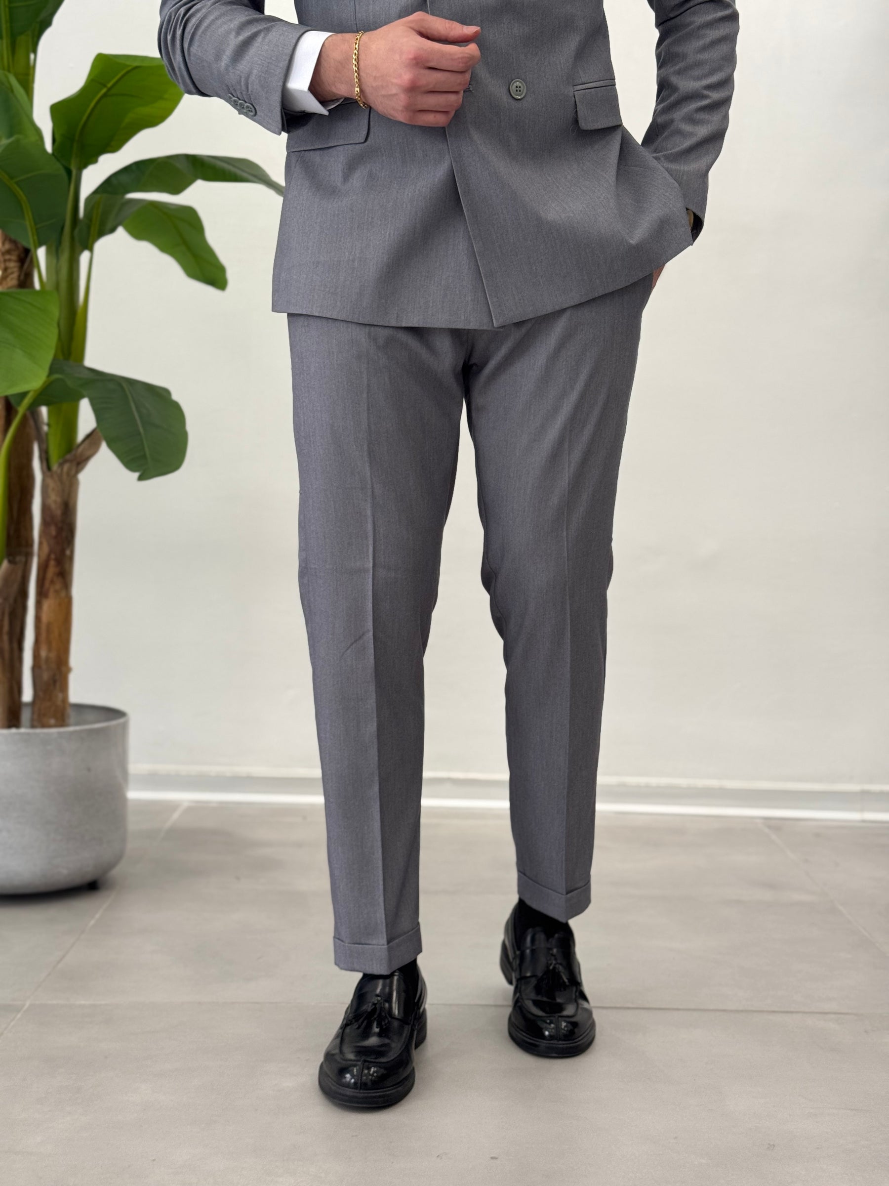 Malaga double-breasted suit 