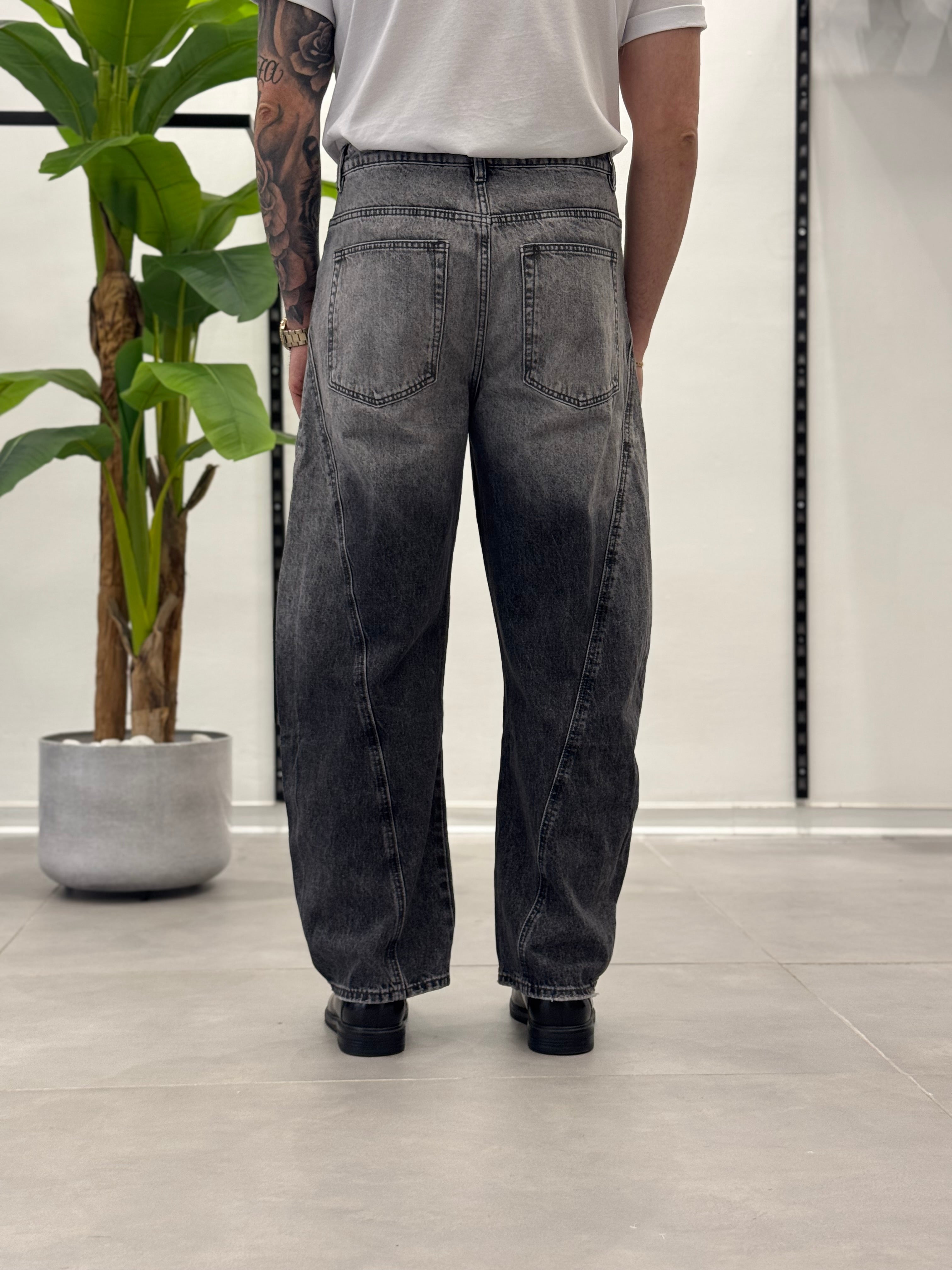 Jeans Toronto Central