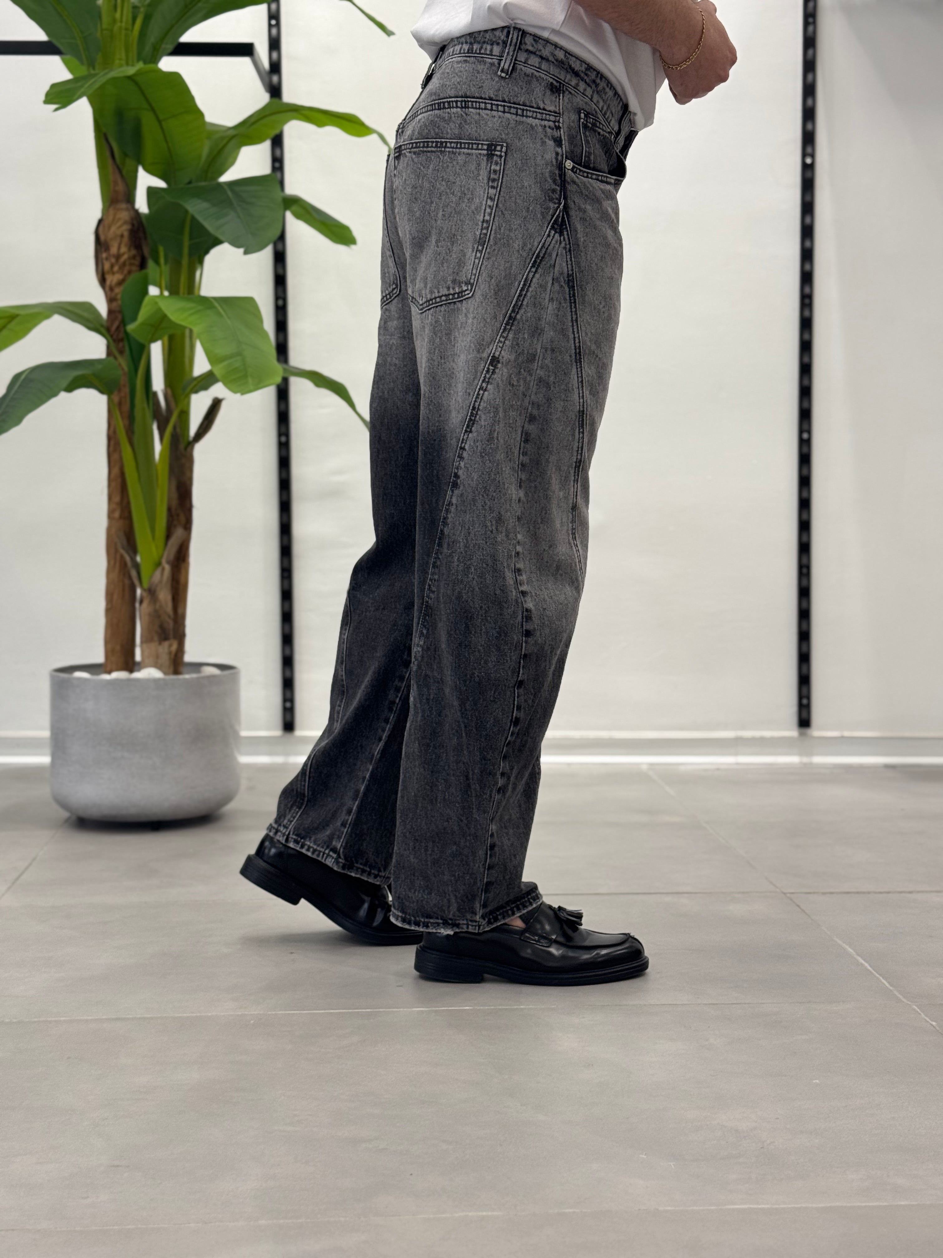 Jeans Toronto Central