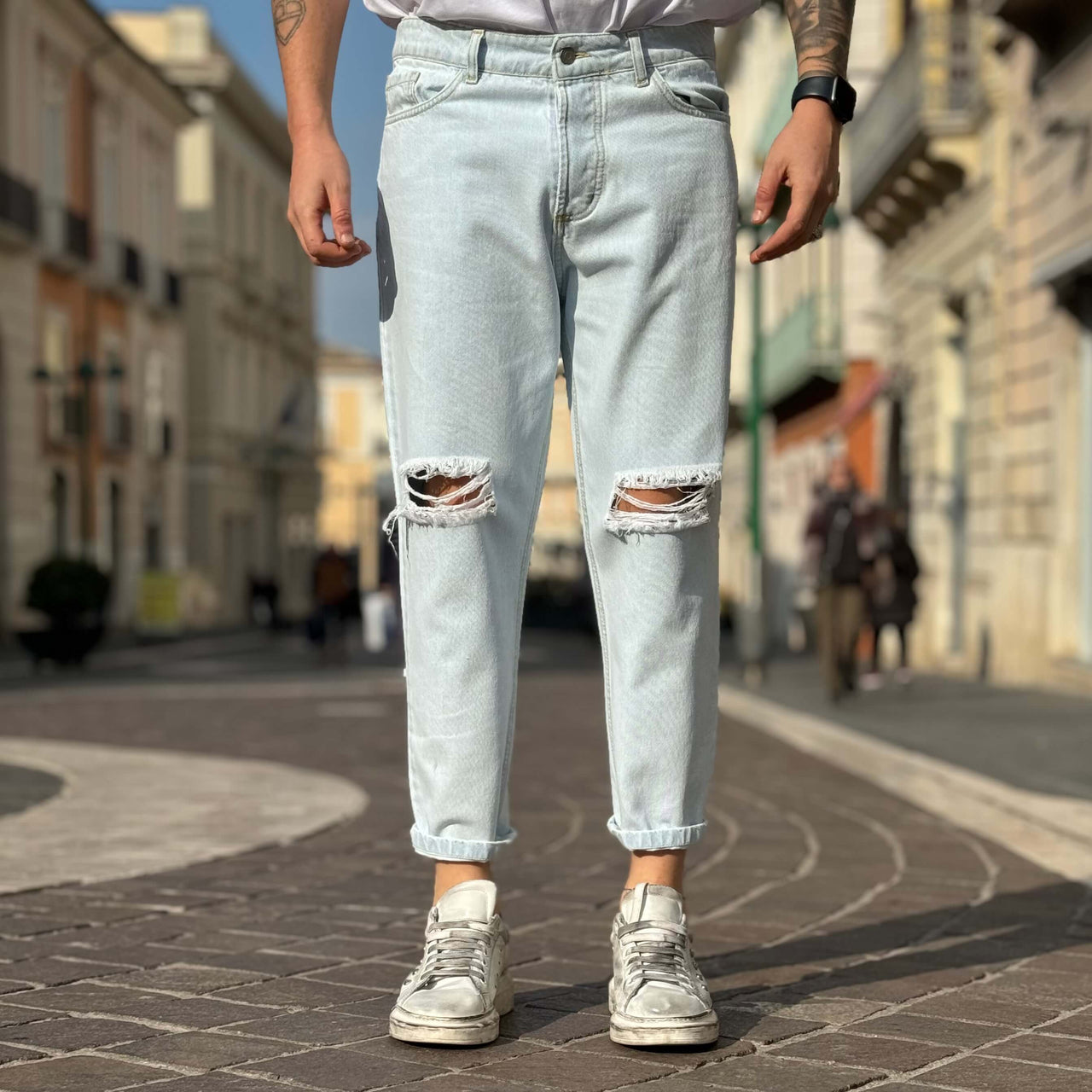 Jeans chiaro 4.0 strappo alle ginocchia - FLAG STORE