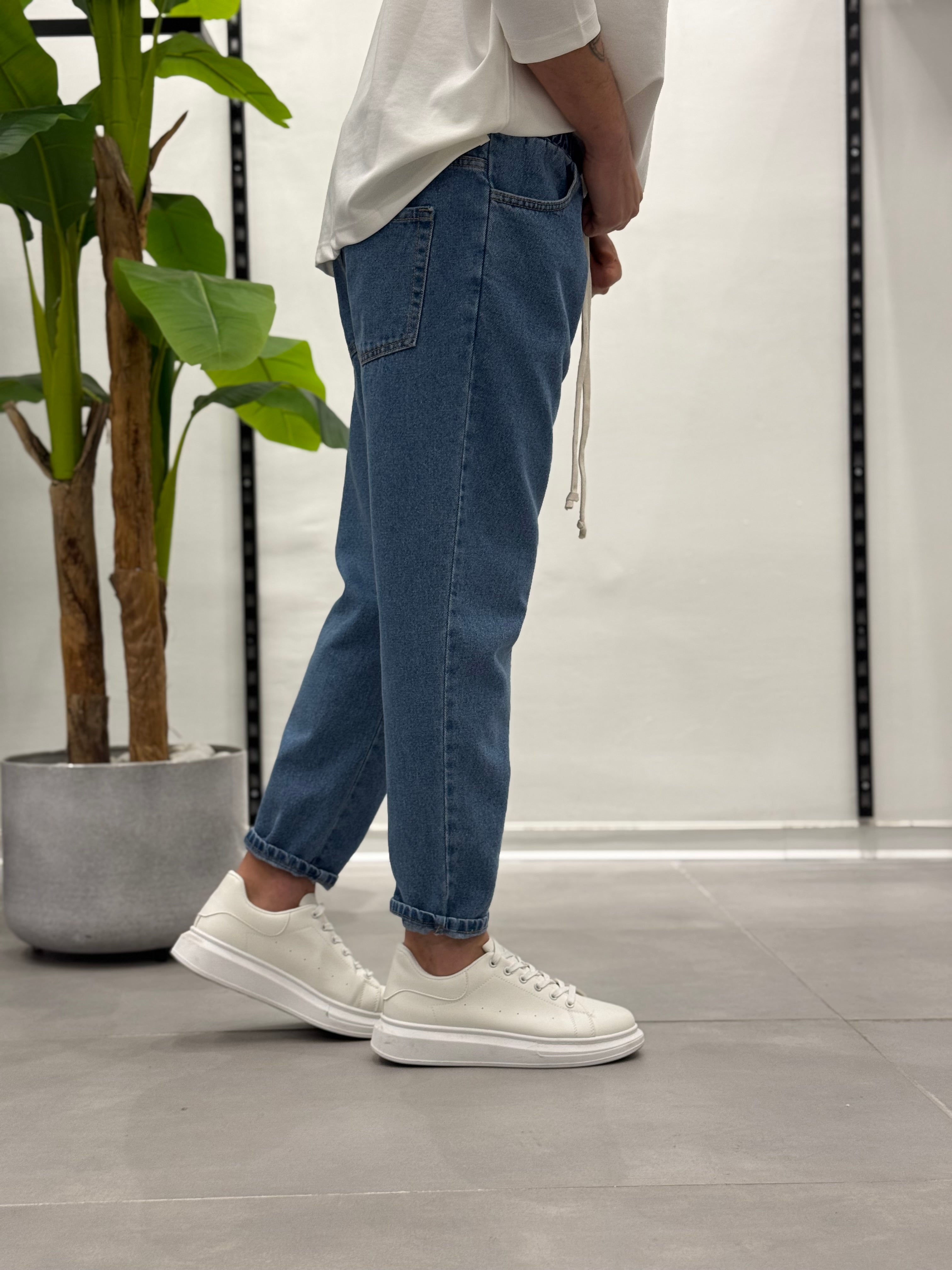 Jeans con Elastico in Vita Azzuro Wawe