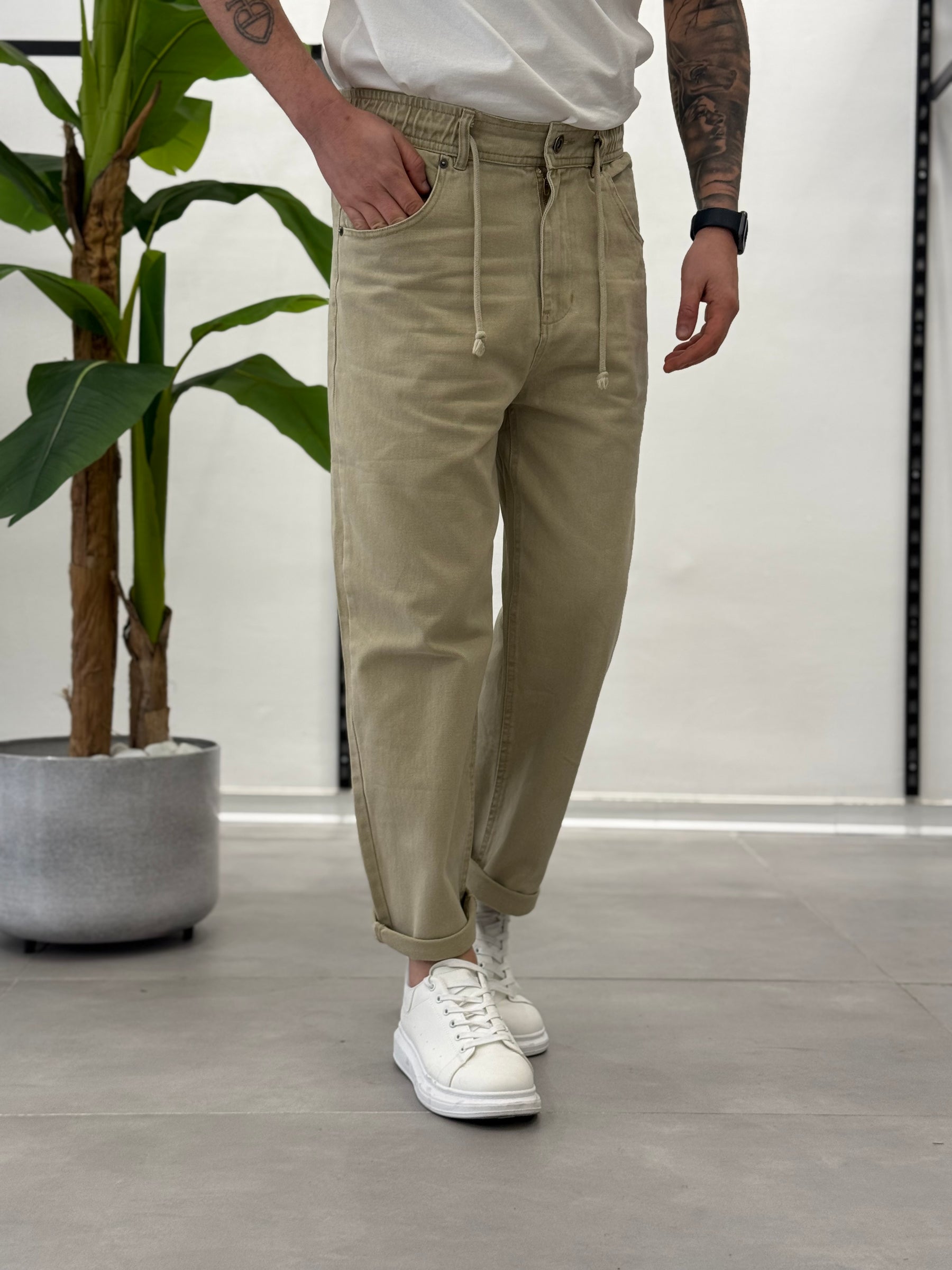 Wawe Light Elastic Waist Jeans