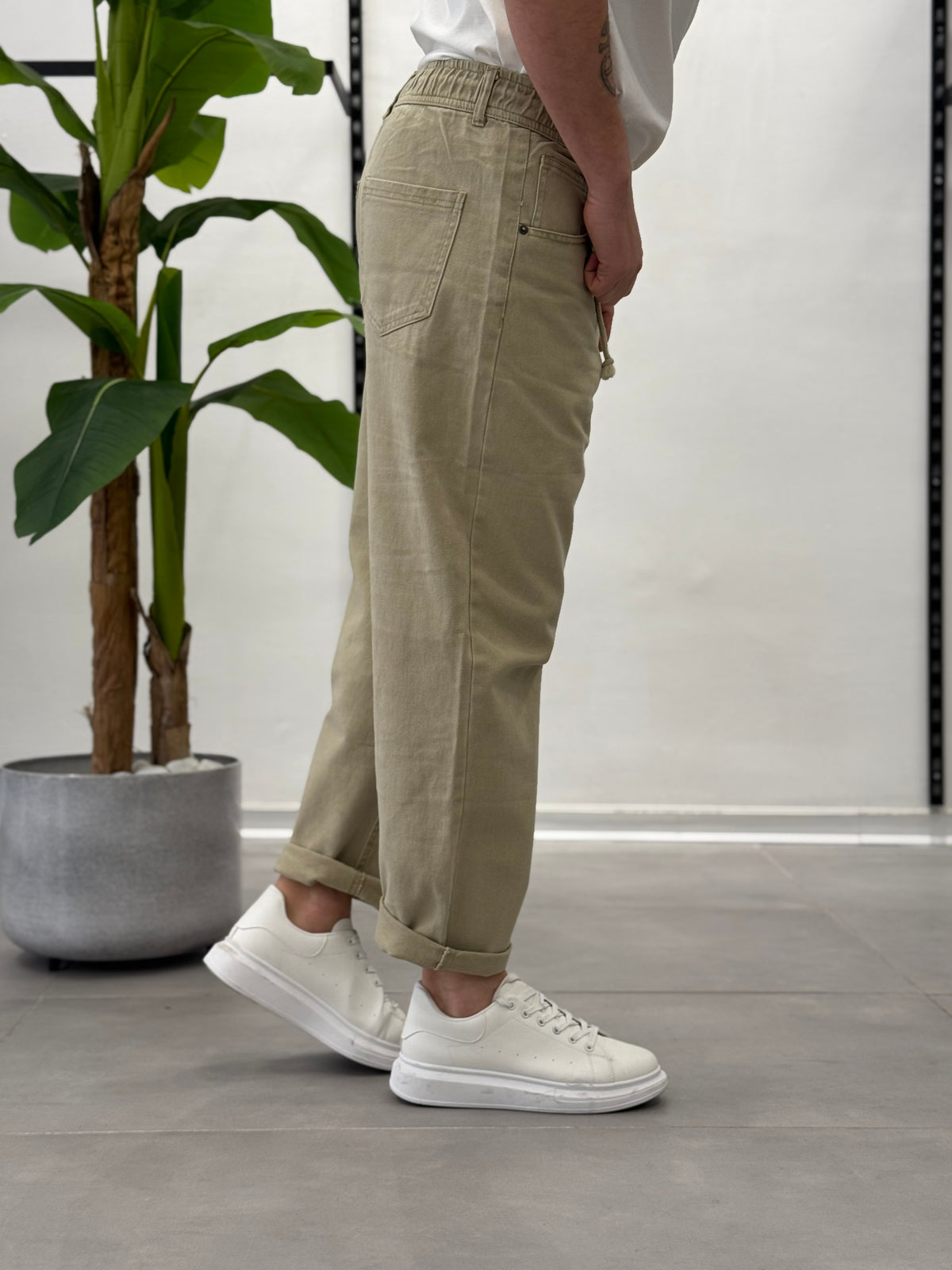 Wawe Light Elastic Waist Jeans