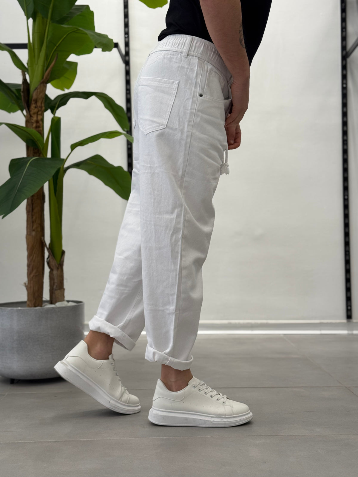 Wawe Light Elastic Waist Jeans