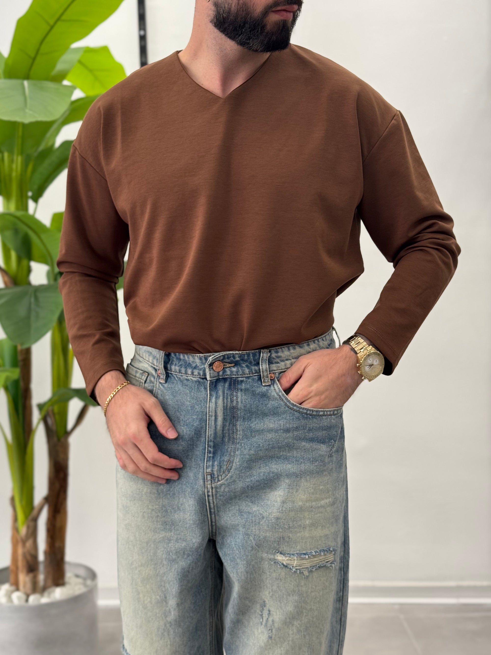 Dream V-Neck Sweater
