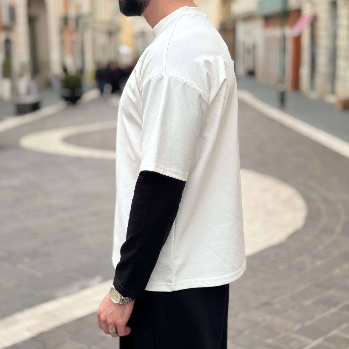 White T-shirt with black sleeves - FLAG STORE