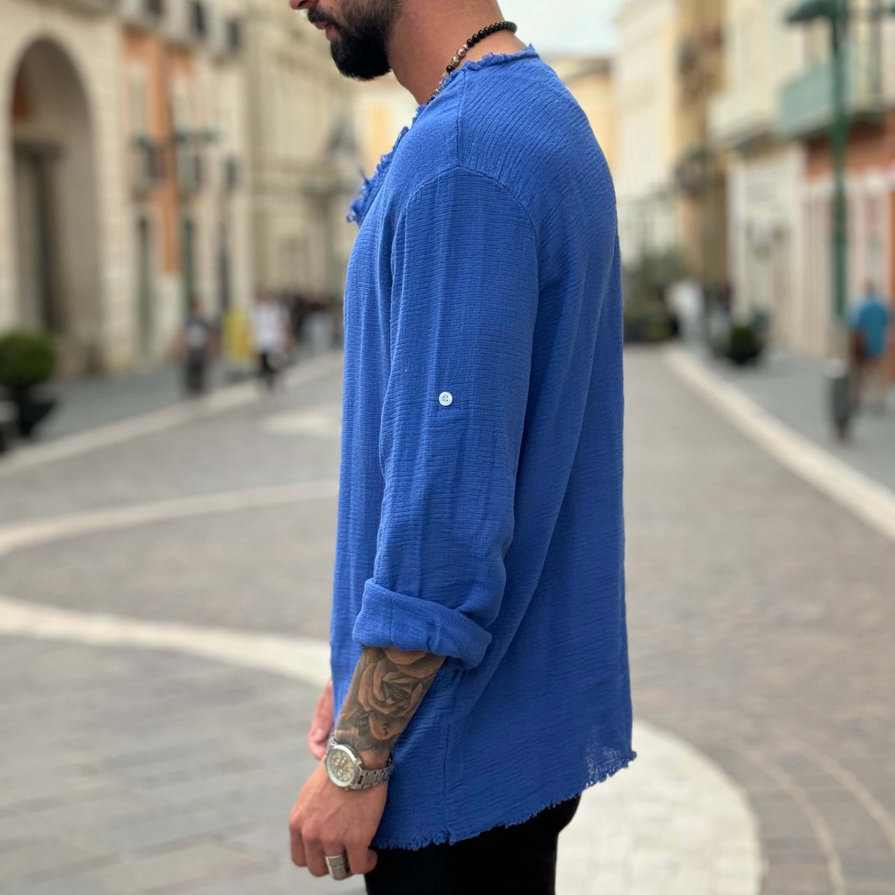 Maglia blu in filo con collo sfrangiato - FLAG STORE