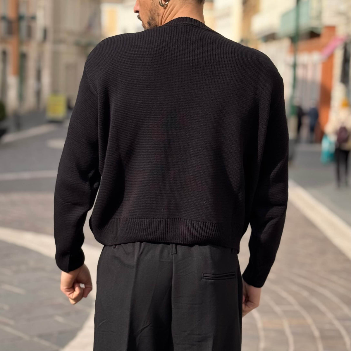 Lightweight Cropped Sweater in Black - FLAG STORE