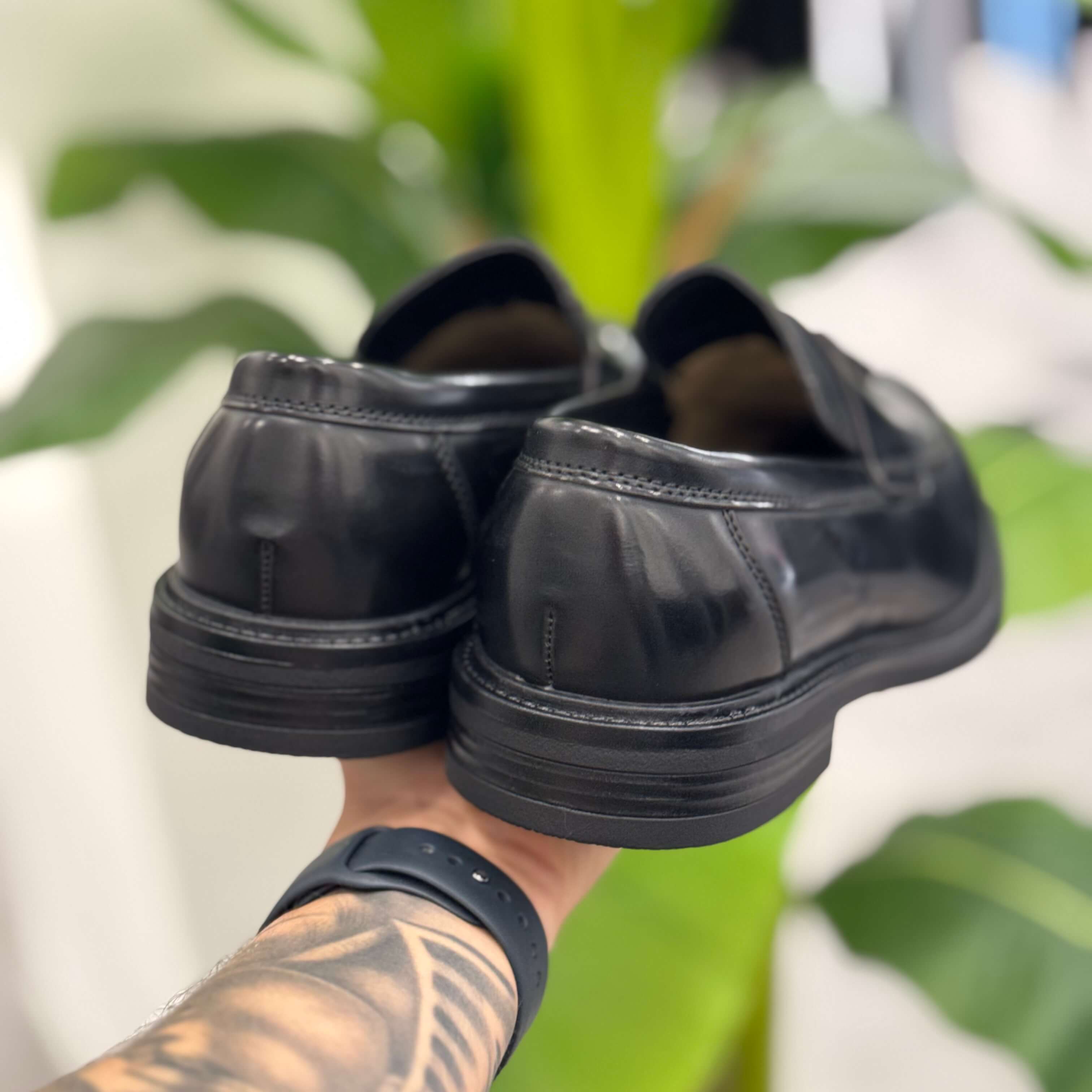 Mocassino con Nappine Nero