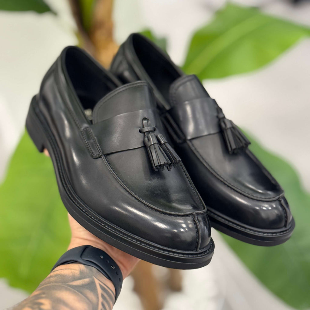 Mocassino con Nappine Nero