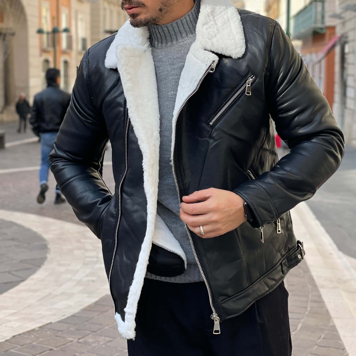 Black Sheepskin Jacket 2.0 - FLAG STORE 
