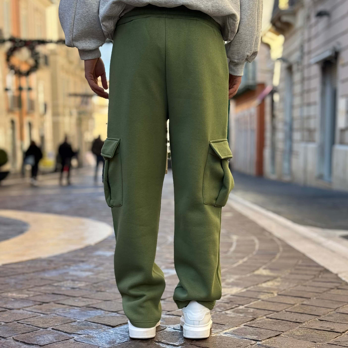 Green wide-leg tracksuit bottoms with pockets - FLAG STORE 