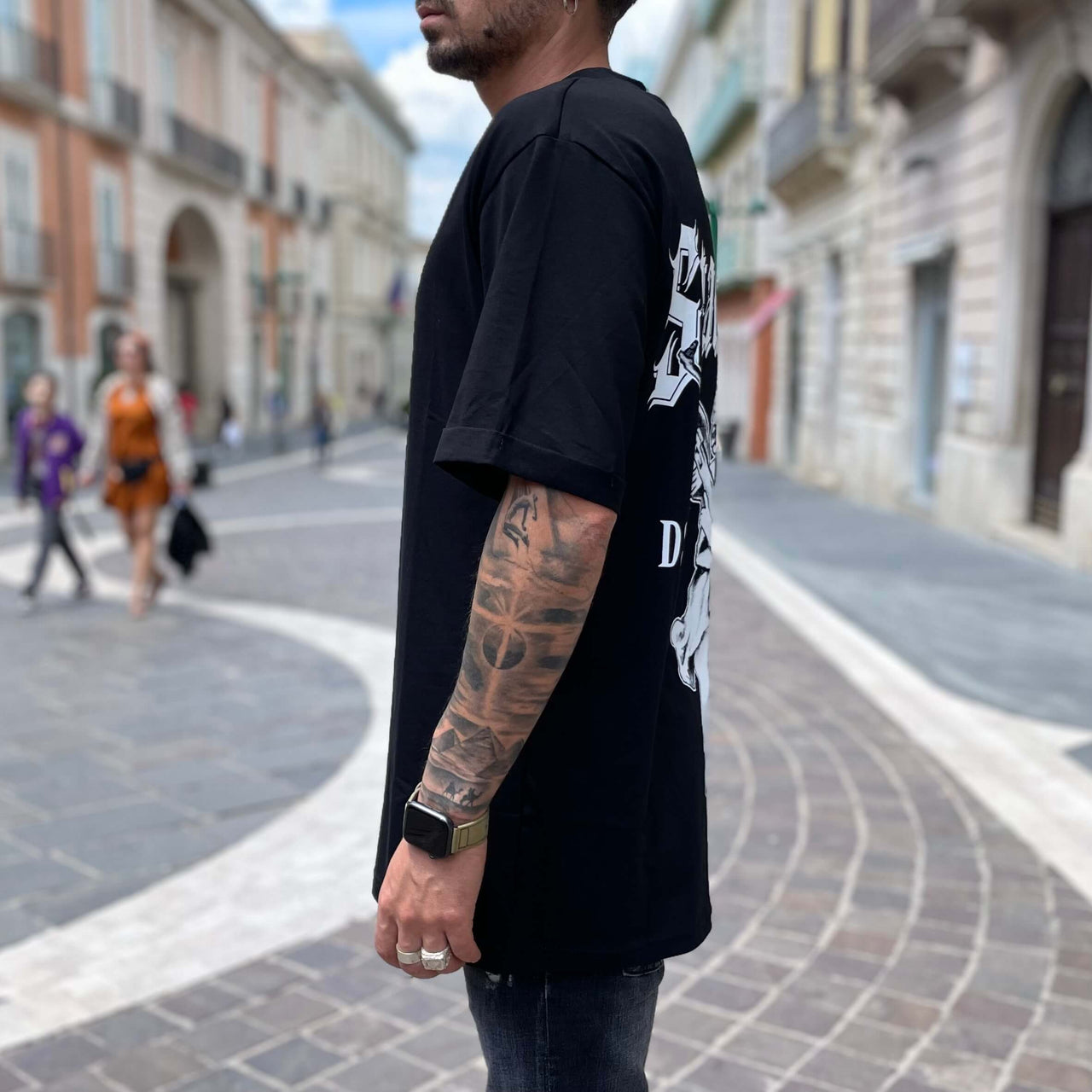T-shirt nera stampa Stainless - FLAG STORE