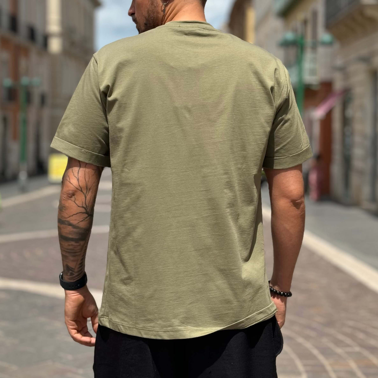 T-shirt verde oliva basic regolare - FLAG STORE