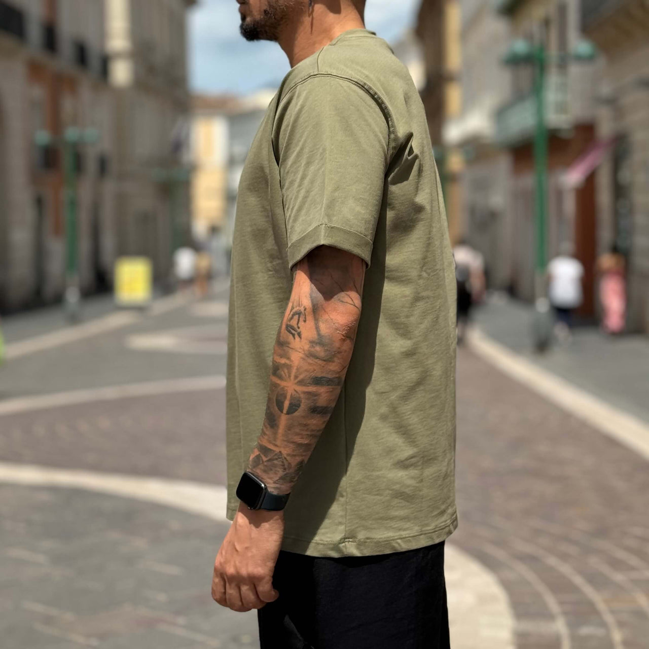 T-shirt verde oliva basic regolare - FLAG STORE