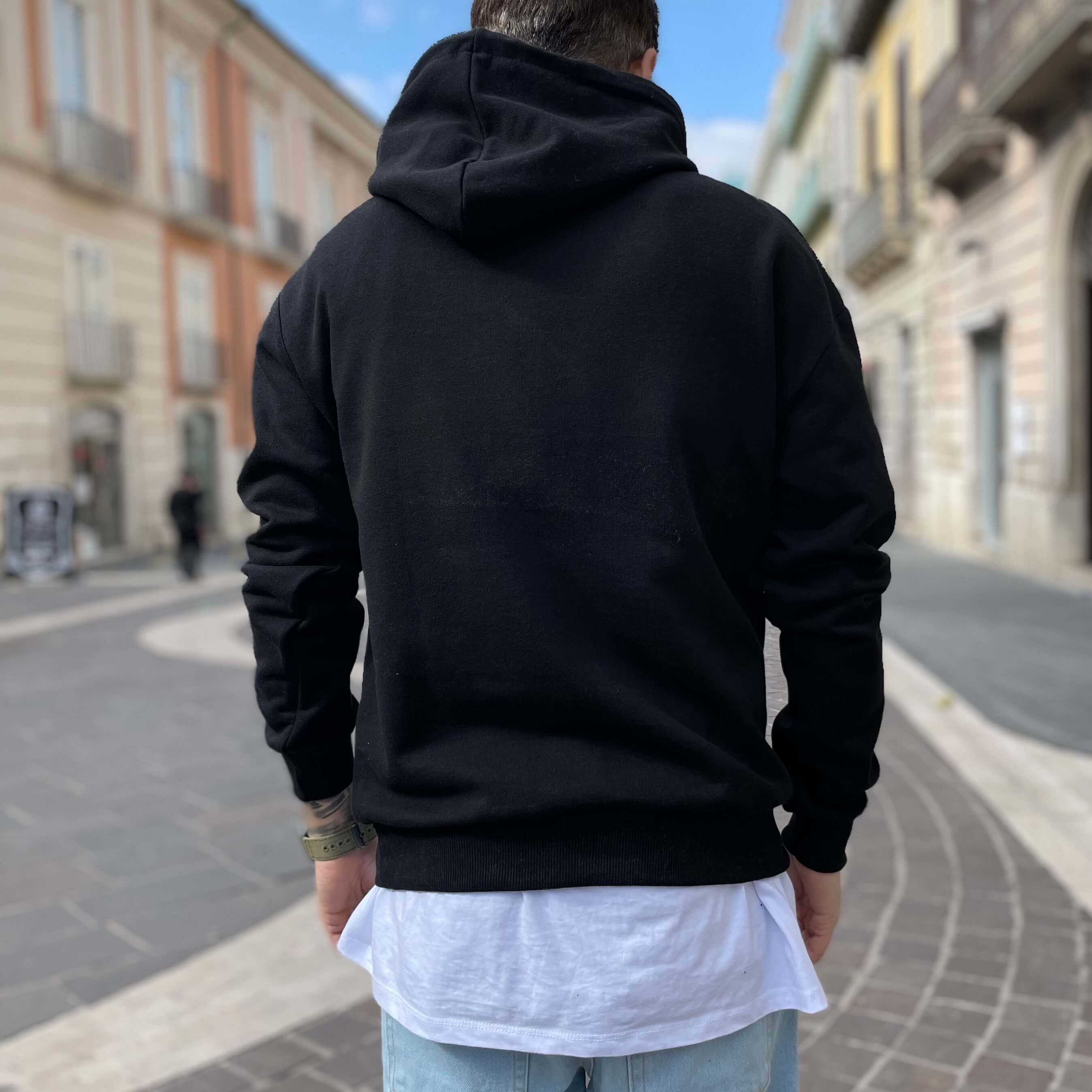 Felpa nera basic con cappuccio - FLAG STORE