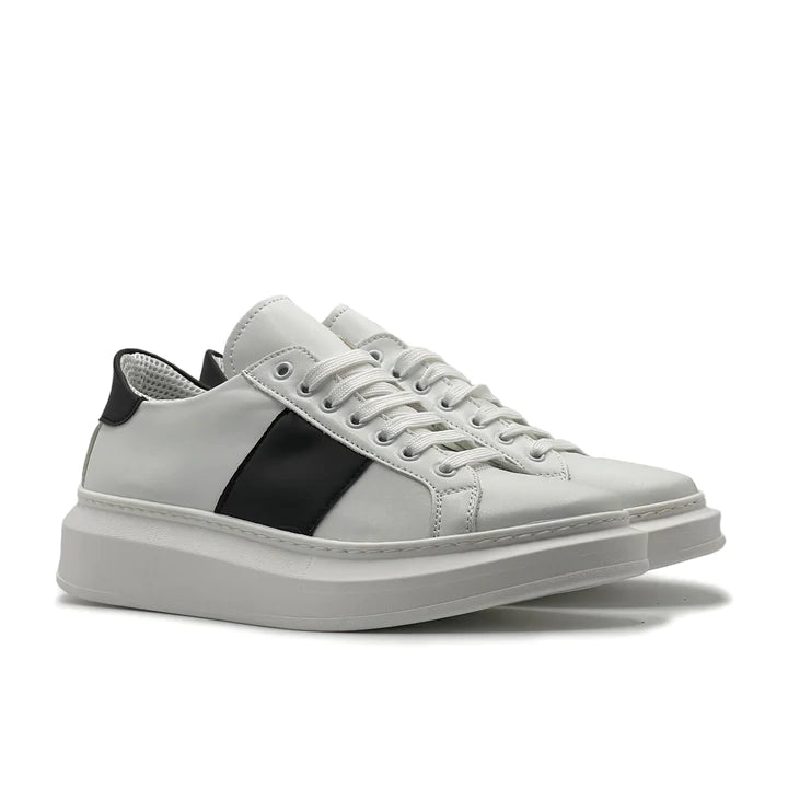 Sneakers bianche in pelle con inserto nero - FLAG STORE