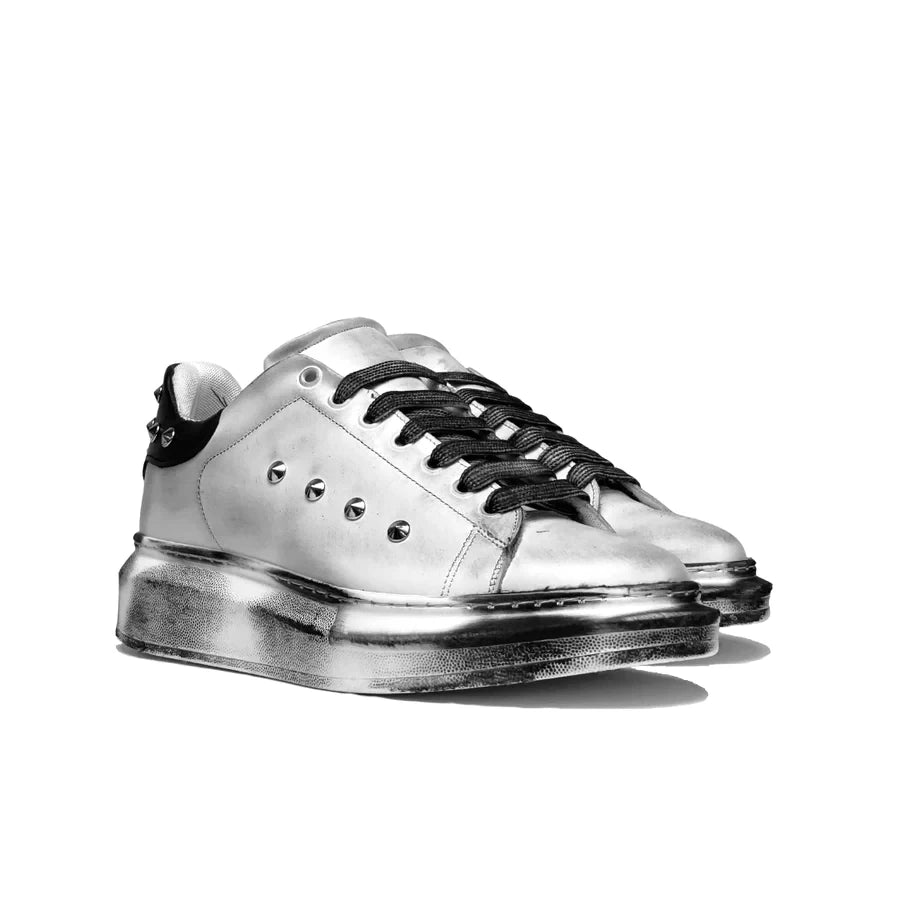 Sneakers borchiata effetto sporcata - FLAG STORE