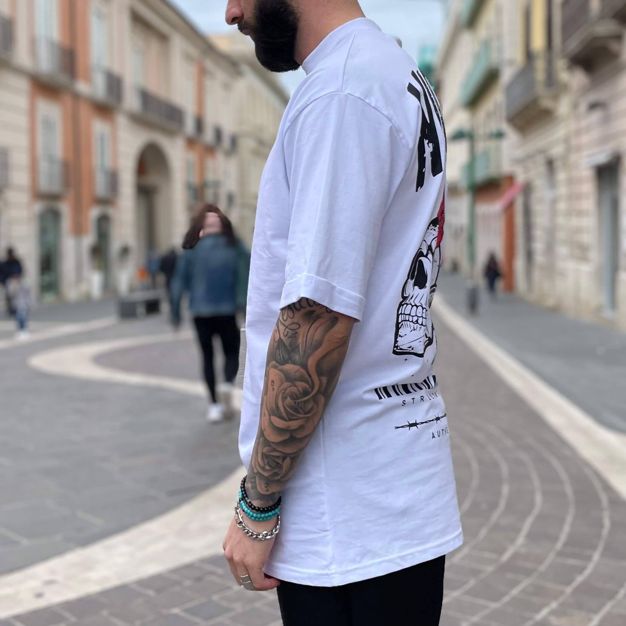 T-shirt bianca stampa nightmare - FLAG STORE